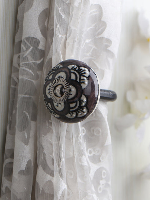 DARK BROWN FLOWER DESIGN CURTAIN TIE BACKS HOOK - (SET OF TWO PIECES)